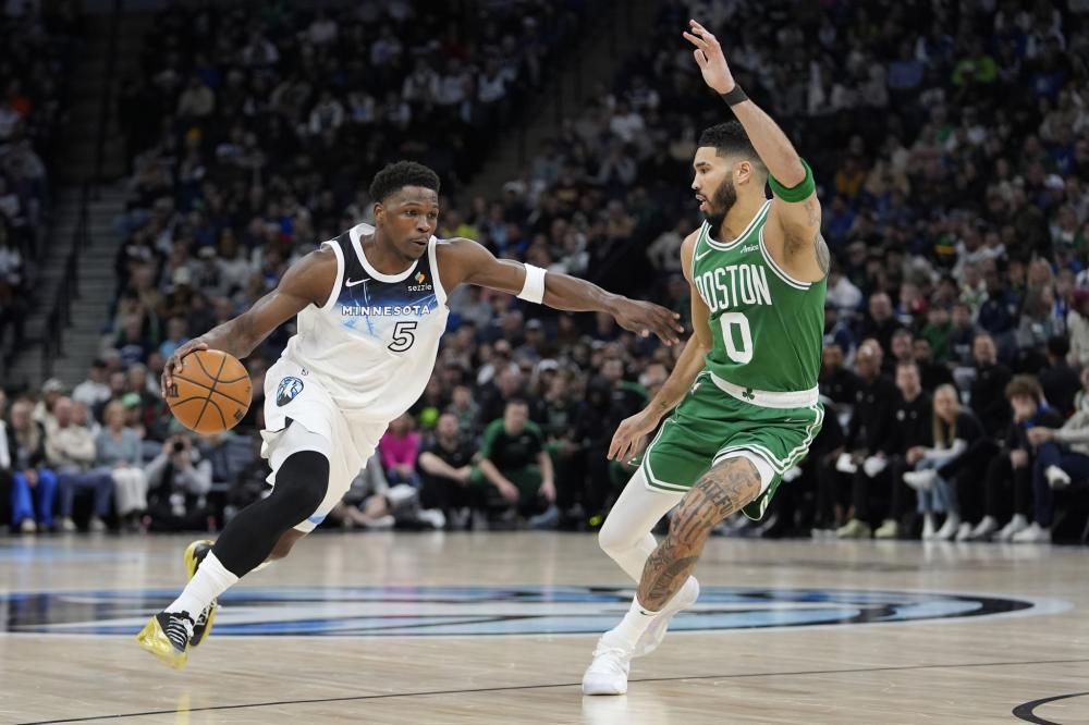 一步一个脚 一步一个脚