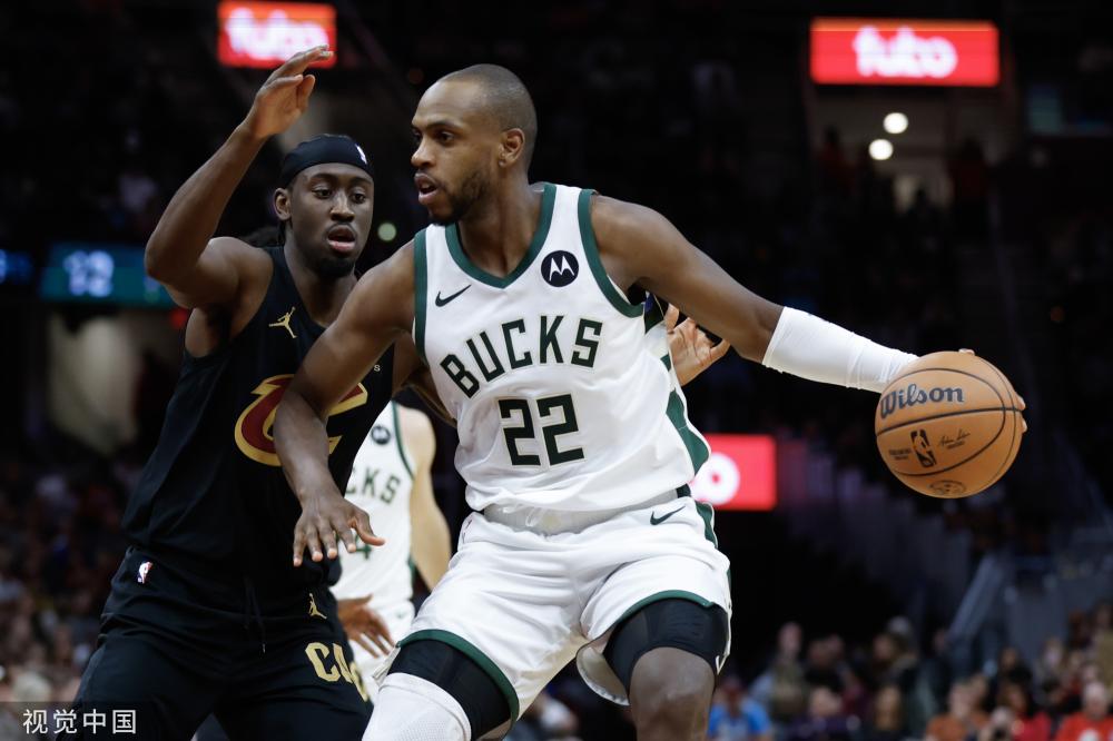 出的英雄姿 出的英雄姿