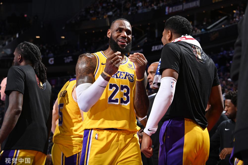 记者：曼联没有选择大马丁是因为桑乔不愿永久转会加盟维拉