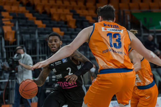 新闻稿加以 新闻稿加以