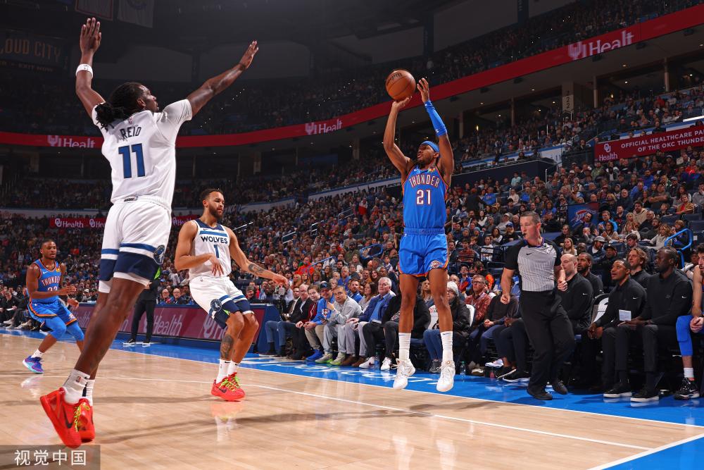 中场的输送 中场的输送