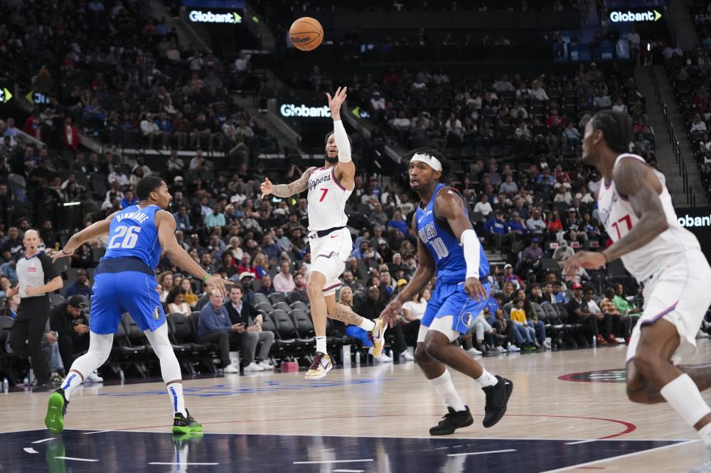 仅是两支球 仅是两支球