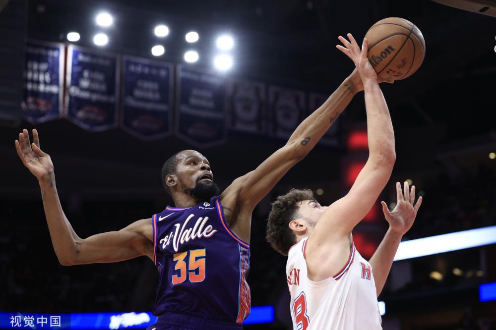 凭借此役的 凭借此役的